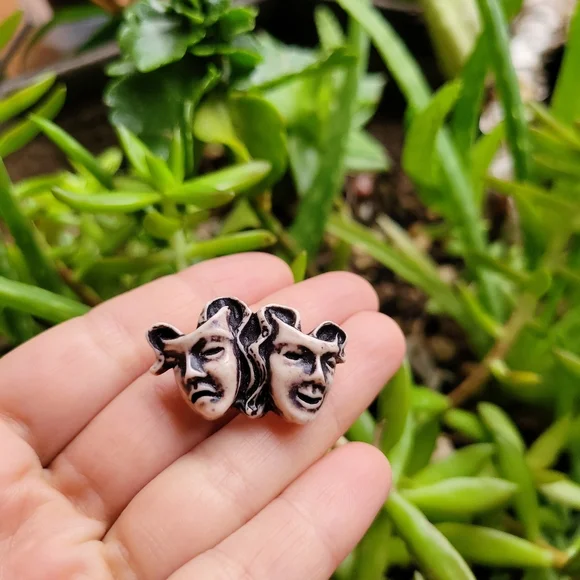 Vintage Celluloid Comedy Tragedy Brooch Pin - Picture 5 of 13